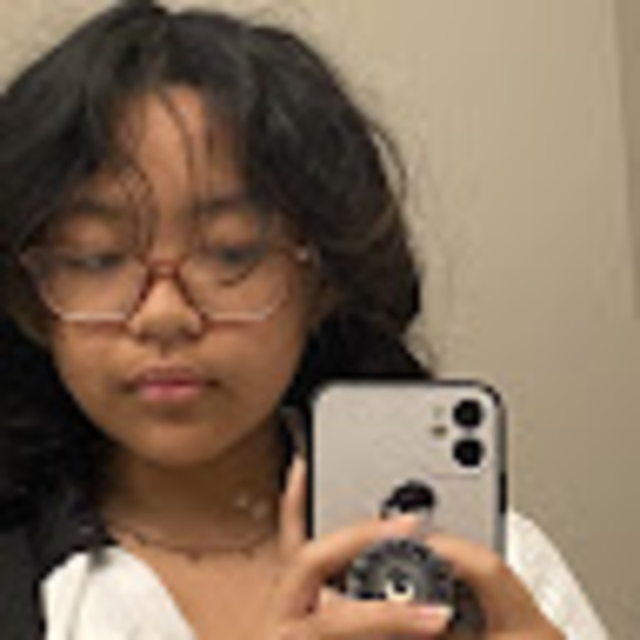 Meet your Posher, Kailani - Picture 1 of 1